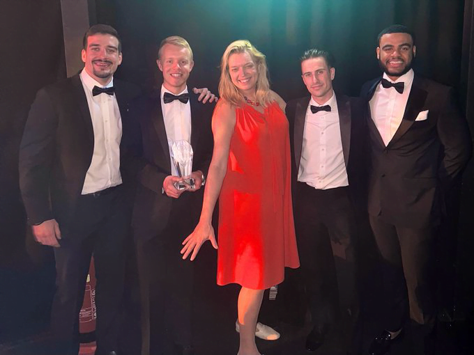 Cloud9's team celebrate being crowned CRN's Cloud Services Provider of the Year!